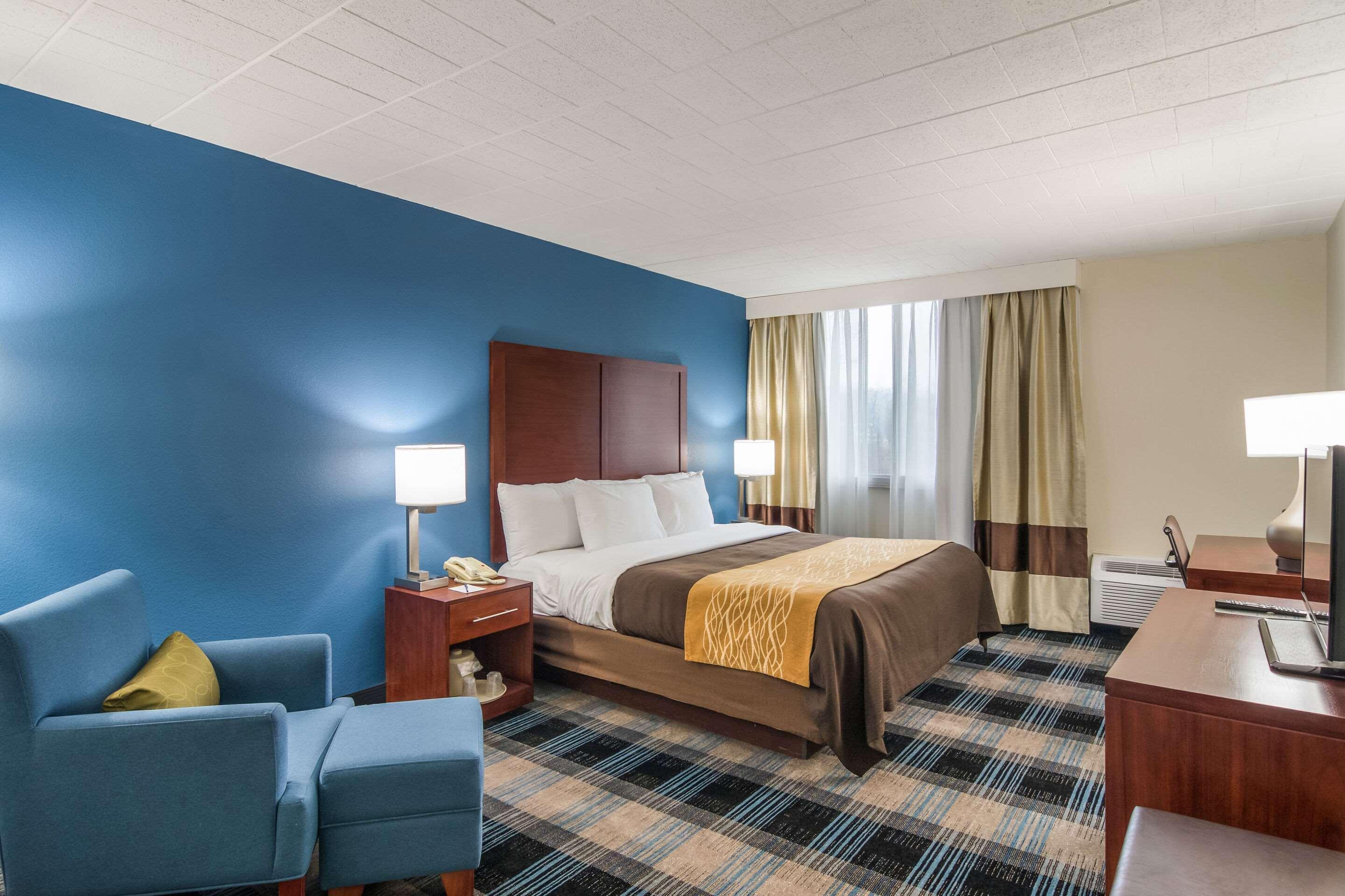 Mainstay Suites Verona Экстерьер фото