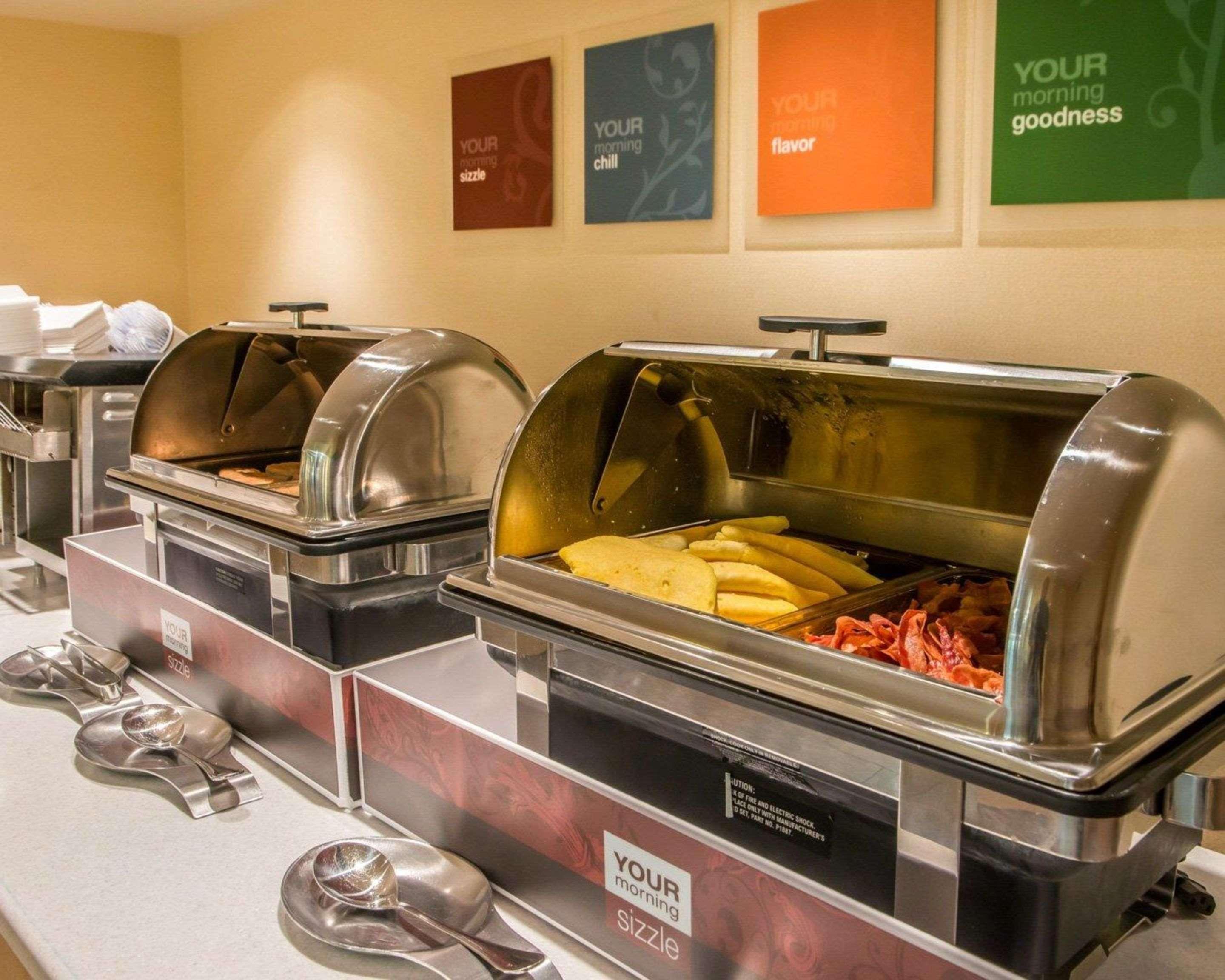 Mainstay Suites Verona Экстерьер фото