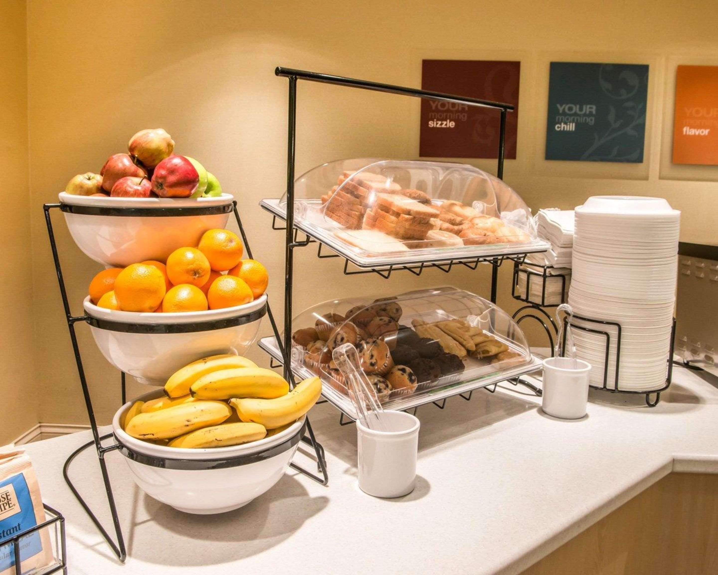 Mainstay Suites Verona Экстерьер фото